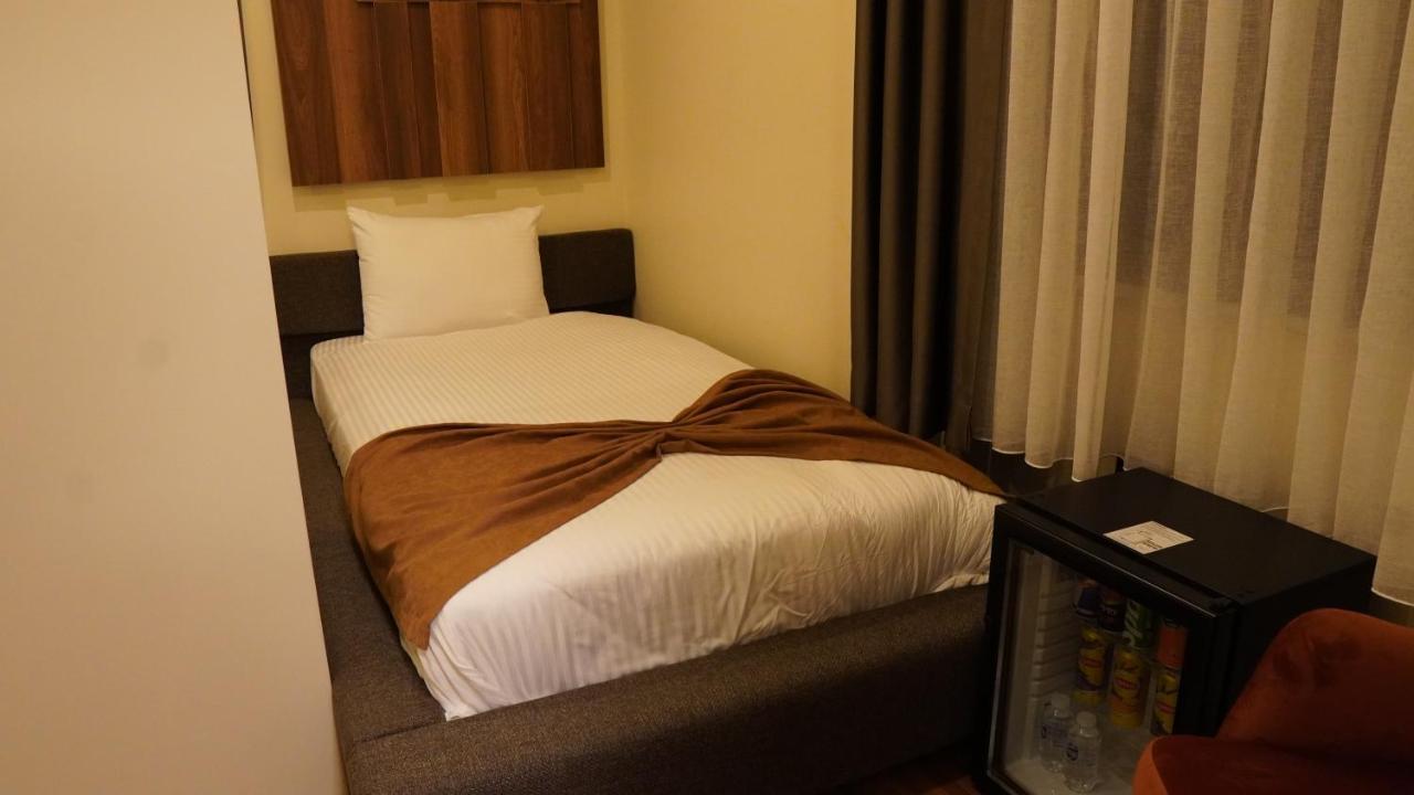 Amber Palace Hotel Istanbul Bagian luar foto
