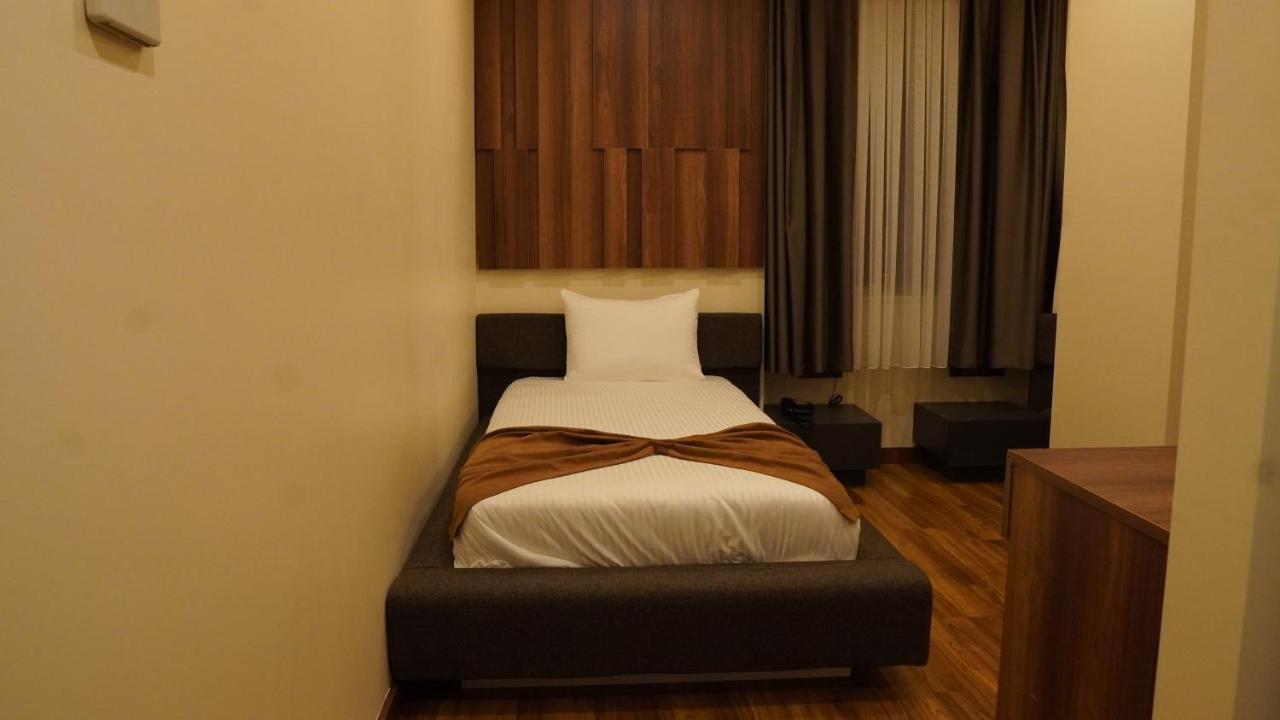 Amber Palace Hotel Istanbul Bagian luar foto