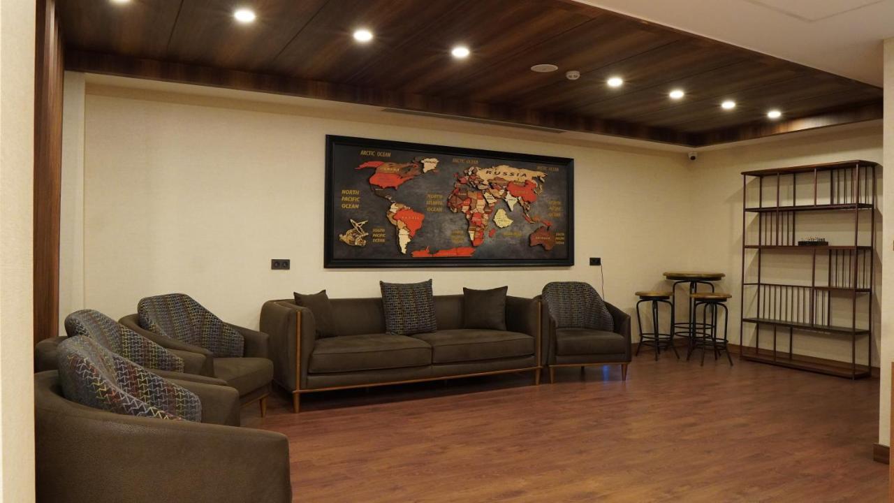 Amber Palace Hotel Istanbul Bagian luar foto
